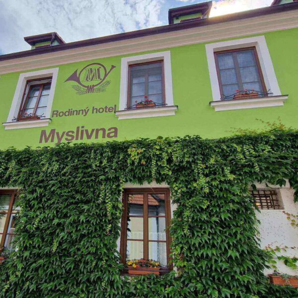 rodinny-hotel-myslivna-trebon.jpg